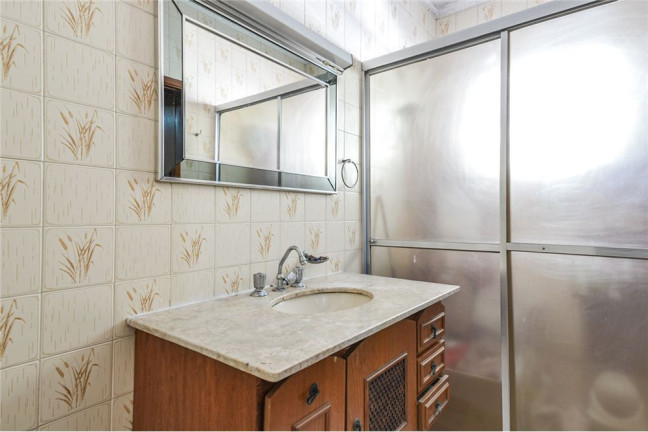 Imagem Casa com 2 Quartos à Venda, em Vila Brasilina - São Paulo Imagem Casa com 2 Quartos à Venda, em Vila Brasilina - São Paulo