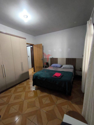 Imagem Casa com 3 Quartos à Venda, 171 m² em Centro - Penha Imagem Casa com 3 Quartos à Venda, 171 m² em Centro - Penha