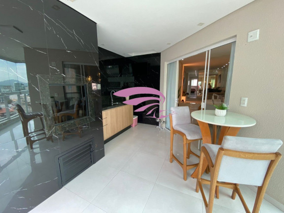 Imagem Imóvel com 3 Quartos à Venda, 131 m² em Meia Praia - Itapema Imagem Imóvel com 3 Quartos à Venda, 131 m² em Meia Praia - Itapema