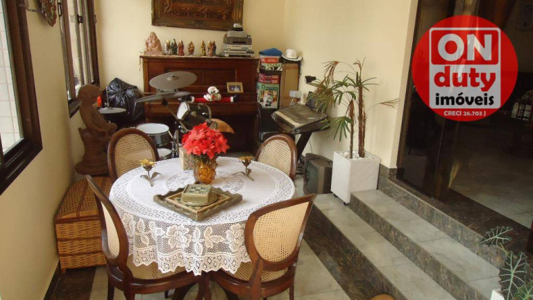 Imagem Sobrado com 4 Quartos à Venda, 400 m² em Marapé - Santos
