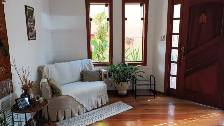 Imagem Casa com 4 Quartos à Venda, 453 m² em Alphaville 04 - Santana De Parnaíba Imagem Casa com 4 Quartos à Venda, 453 m² em Alphaville 04 - Santana De Parnaíba