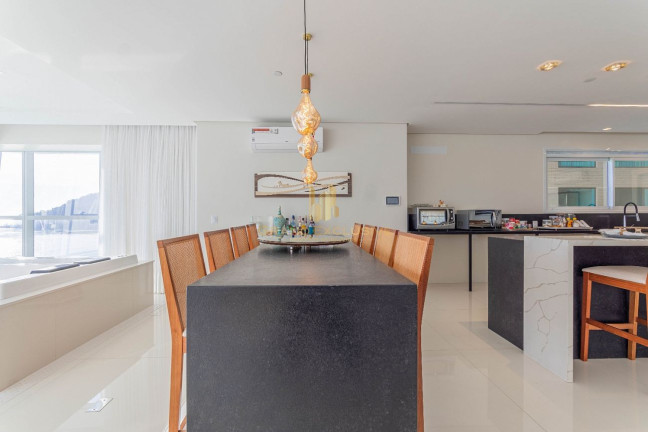 Imagem Apartamento com 5 Quartos à Venda, 342 m² em Centro - Balneário Camboriú
