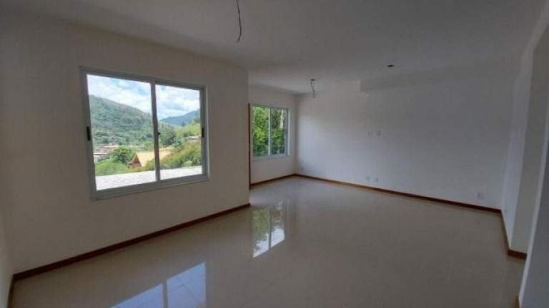 Imagem Casa com 4 Quartos à Venda, 130 m² em Vargem Grande - Teresópolis