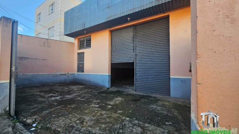 Imagem Imóvel Comercial para Alugar, 300 m² em Santa Luzia - Bragança Paulista