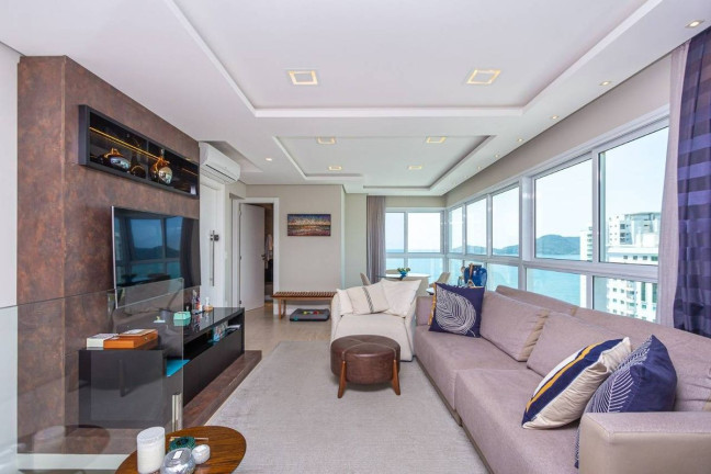 Imagem Cobertura com 3 Quartos à Venda, 222 m² em Pioneiros - Balneário Camboriú