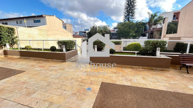 Imagem Apartamento com 2 Quartos à Venda, 53 m² em Santa Maria - Santo André