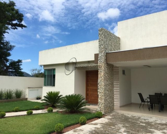 Imagem Casa com 3 Quartos à Venda, 195 m² em Santa Barbara - Niterói Imagem Casa com 3 Quartos à Venda, 195 m² em Santa Barbara - Niterói