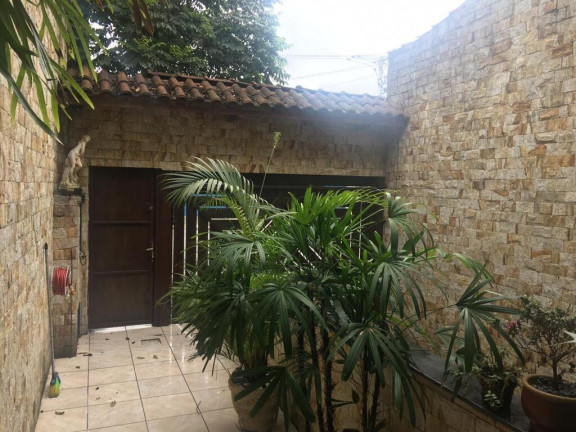 Imagem Sobrado com 4 Quartos à Venda, 450 m² em Jardim Helian - São Paulo