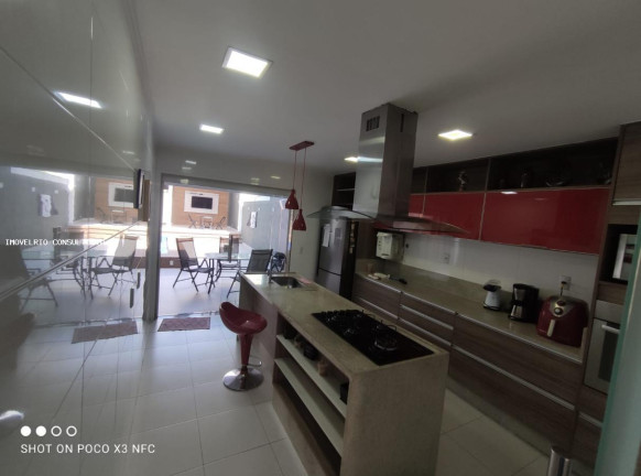 Imagem Casa com 4 Quartos à Venda, 250 m² em Rio De Janeiro Imagem Casa com 4 Quartos à Venda, 250 m² em Rio De Janeiro