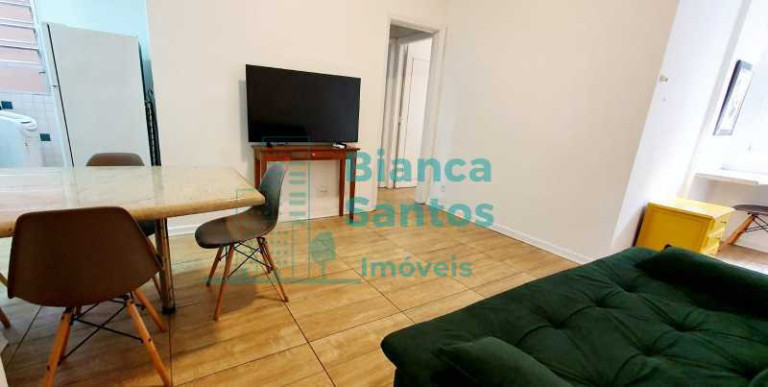 Imagem Apartamento com 2 Quartos à Venda, 66 m² em Copacabana - Rio De Janeiro