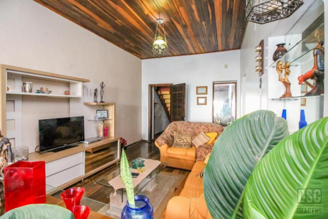 Imagem Casa com 5 Quartos à Venda, 220 m² em Centro Histórico - Porto Alegre