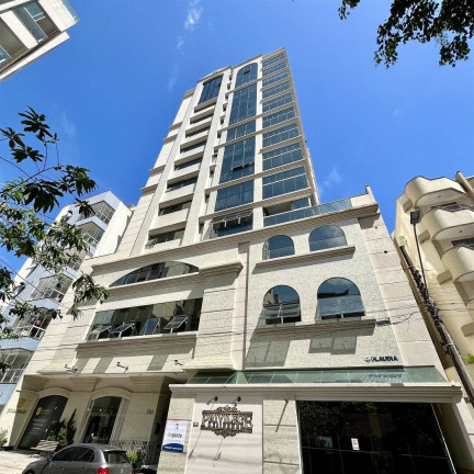 Apartamento com 3 Quartos à Venda, 170 m² em Meia Praia - Itapema