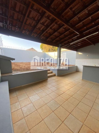 Imagem Casa com 4 Quartos à Venda, 321 m² em Estados Unidos - Uberaba Imagem Casa com 4 Quartos à Venda, 321 m² em Estados Unidos - Uberaba