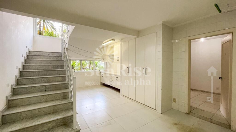 Imagem Casa com 4 Quartos à Venda, 700 m² em Tamboré - Barueri Imagem Casa com 4 Quartos à Venda, 700 m² em Tamboré - Barueri