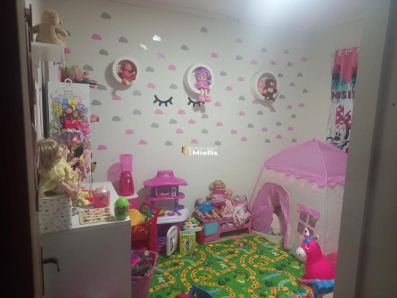 Imagem Imóvel com 2 Quartos à Venda, 20 m² em Jardim Algarve - Alvorada Imagem Imóvel com 2 Quartos à Venda, 20 m² em Jardim Algarve - Alvorada