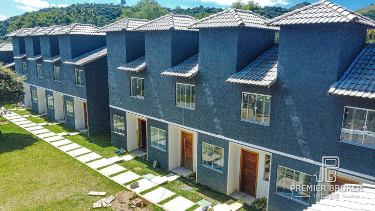 Imagem Casa com 2 Quartos à Venda, 54 m² em Cascata Do Imbuí - Teresópolis Imagem Casa com 2 Quartos à Venda, 54 m² em Cascata Do Imbuí - Teresópolis