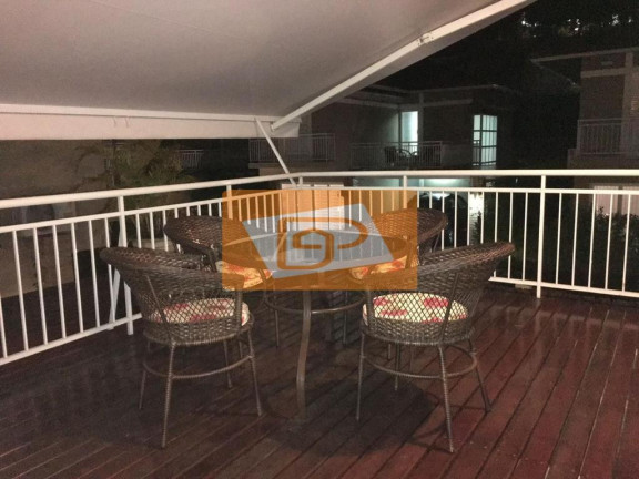 Imagem Casa de Condomínio com 3 Quartos à Venda,  em Nogueira - Petrópolis
