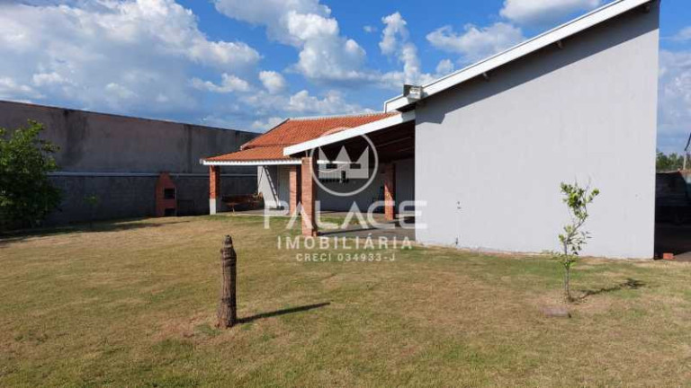 Imagem Chácara com 2 Quartos à Venda, 1.200 m² em Centro - Laranjal Paulista Imagem Chácara com 2 Quartos à Venda, 1.200 m² em Centro - Laranjal Paulista