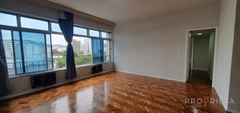 Imagem Apartamento com 3 Quartos à Venda, 140 m² em Tijuca - Rio De Janeiro Imagem Apartamento com 3 Quartos à Venda, 140 m² em Tijuca - Rio De Janeiro