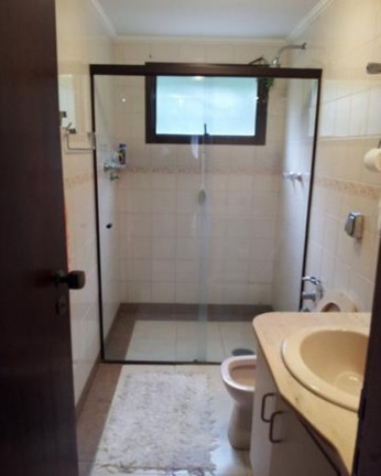 Imagem Apartamento com 4 Quartos à Venda, 226 m² em Pitangueiras - Guarujá