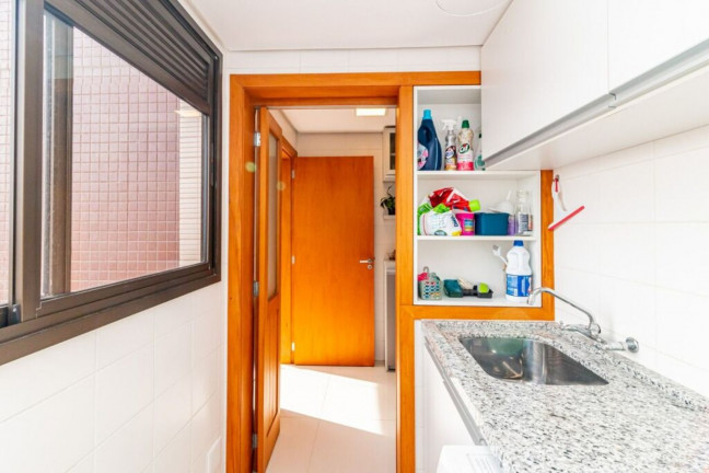 Imagem Imóvel com 2 Quartos à Venda, 75 m² em Petrópolis - Porto Alegre