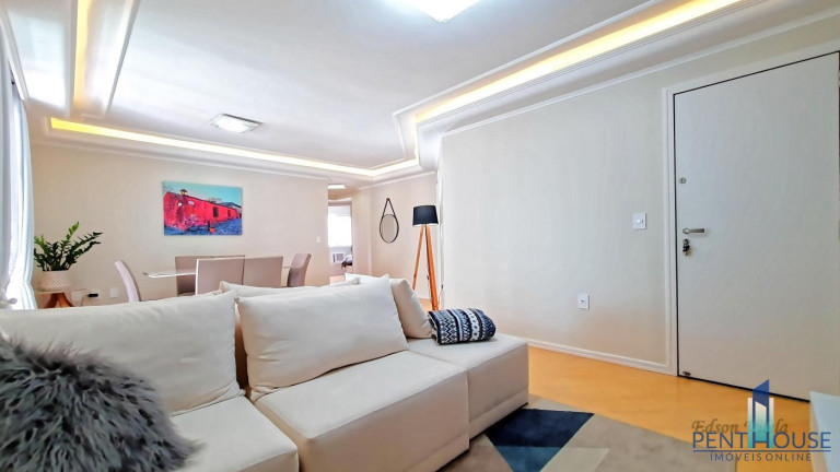 Imagem Apartamento com 3 Quartos à Venda, 182 m² em Centro - Balneário Camboriú Imagem Apartamento com 3 Quartos à Venda, 182 m² em Centro - Balneário Camboriú