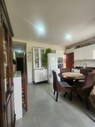 Imagem Casa com 2 Quartos à Venda, 60 m² em São João Do Rio Vermelho - Florianópolis