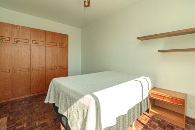Imagem Apartamento com 2 Quartos à Venda, 110 m² em Independência - Porto Alegre