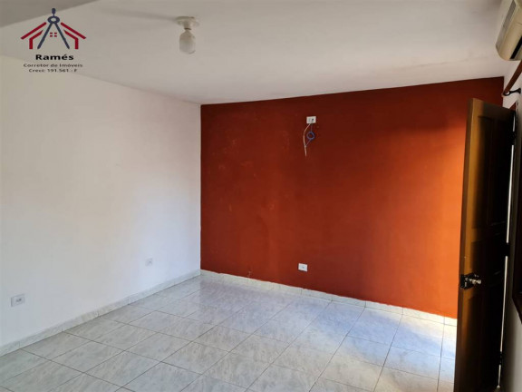 Imagem Casa com 2 Quartos à Venda, 151 m² em Vila Tupi - Praia Grande Imagem Casa com 2 Quartos à Venda, 151 m² em Vila Tupi - Praia Grande