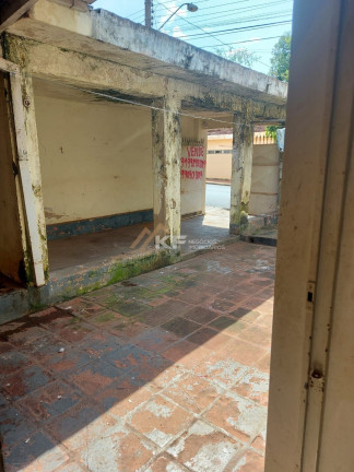 Casa com 2 Quartos à Venda, 135 m² em Vila Tibério - Ribeirão Preto
