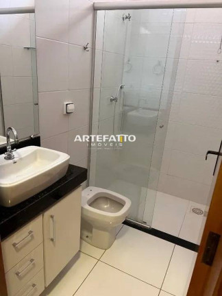 Imagem Casa com 2 Quartos à Venda, 100 m²