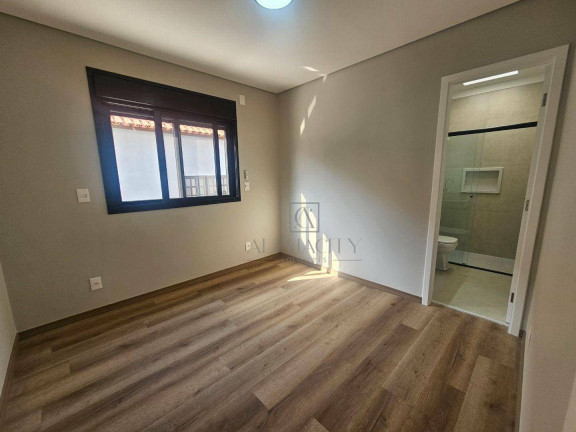 Imagem Casa com 4 Quartos à Venda, 257 m² em Alphaville 04 - Santana De Parnaíba Imagem Casa com 4 Quartos à Venda, 257 m² em Alphaville 04 - Santana De Parnaíba