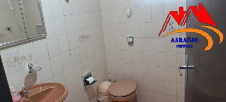 Imagem Casa com 3 Quartos à Venda, 234 m² em Cipava - Osasco