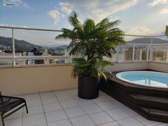 Imagem Cobertura com 3 Quartos à Venda, 312 m² em Itacorubi - Florianópolis Imagem Cobertura com 3 Quartos à Venda, 312 m² em Itacorubi - Florianópolis