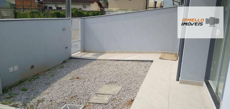 Imagem Casa com 2 Quartos à Venda ou Locação, 70 m² em Rio Caveiras - Biguaçu