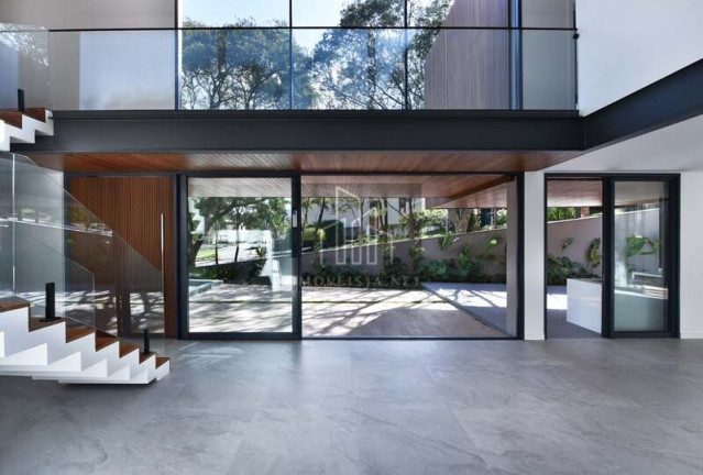 Imagem Casa com 4 Quartos à Venda, 537 m² em Tamboré - Santana De Parnaíba
