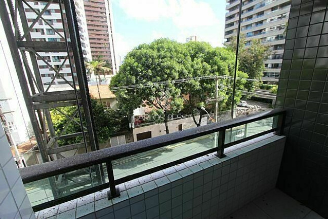 Imagem Apartamento com 2 Quartos à Venda, 59 m² em Casa Amarela - Recife