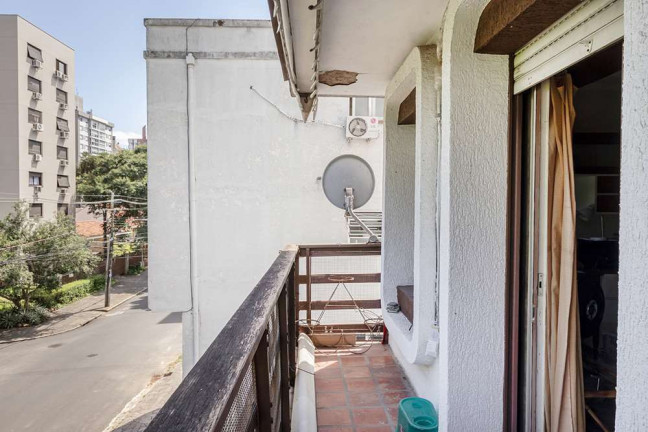 Imagem Imóvel com 2 Quartos à Venda, em Petrópolis - Porto Alegre Imagem Imóvel com 2 Quartos à Venda, em Petrópolis - Porto Alegre