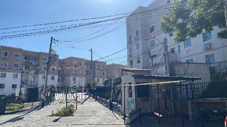 Foto do imóvel Imóvel com 2 Quartos à Venda, 43 m² em Pavuna - Rio De Janeiro