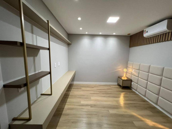 Imagem Sobrado com 4 Quartos à Venda, 370 m² em Urbanova - São José Dos Campos