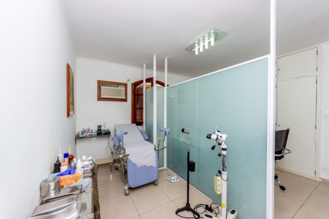 Imagem Casa com 5 Quartos à Venda, 261 m² em Saúde - São Paulo