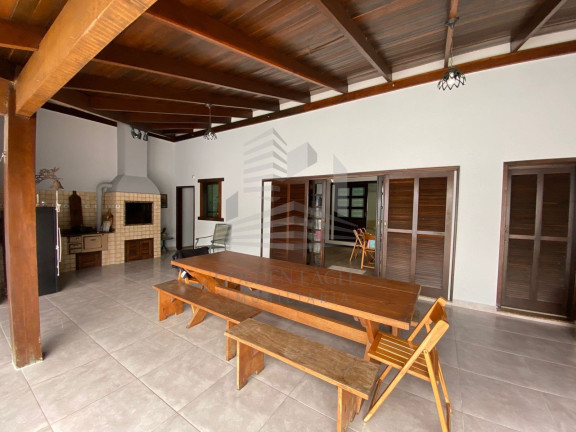 Imagem Casa com 4 Quartos à Venda, 380 m² em São João - Itajaí Imagem Casa com 4 Quartos à Venda, 380 m² em São João - Itajaí