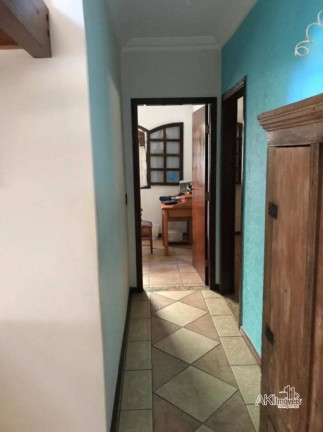 Imagem Casa com 5 Quartos à Venda, 301 m² em Zona 03 - Maringá