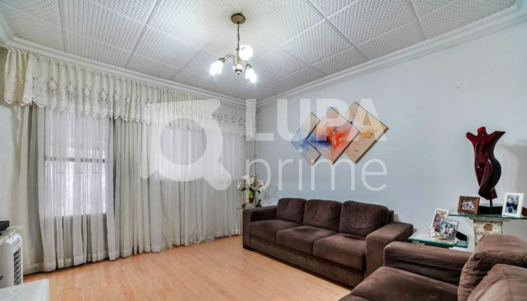 Casa com 6 Quartos à Venda, 220 m² em Vila Guilherme - São Paulo
