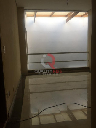 Imagem Casa de Condomínio com 3 Quartos à Venda, 195 m² em Vila Deodoro - São Paulo