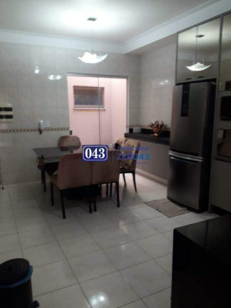 Imagem Casa com 3 Quartos à Venda, 175 m² em Jardim Belo Horizonte - Londrina