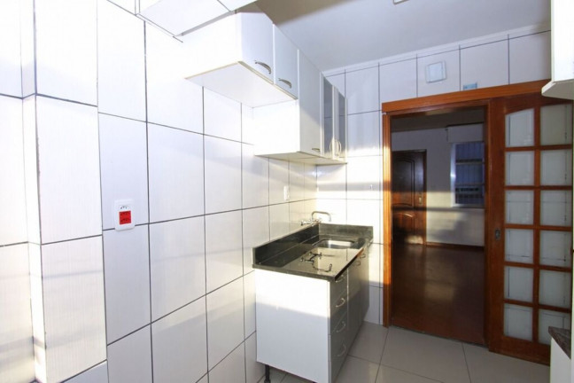 Imagem Imóvel com 4 Quartos à Venda, 77 m² em Teresópolis - Porto Alegre Imagem Imóvel com 4 Quartos à Venda, 77 m² em Teresópolis - Porto Alegre