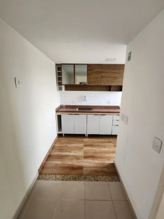 Imagem Imóvel com 2 Quartos à Venda, 50 m² em Icaraí - Niterói Imagem Imóvel com 2 Quartos à Venda, 50 m² em Icaraí - Niterói