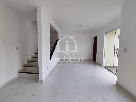 Imagem Casa com 3 Quartos à Venda, 129 m² em Candeias - Vitória Da Conquista