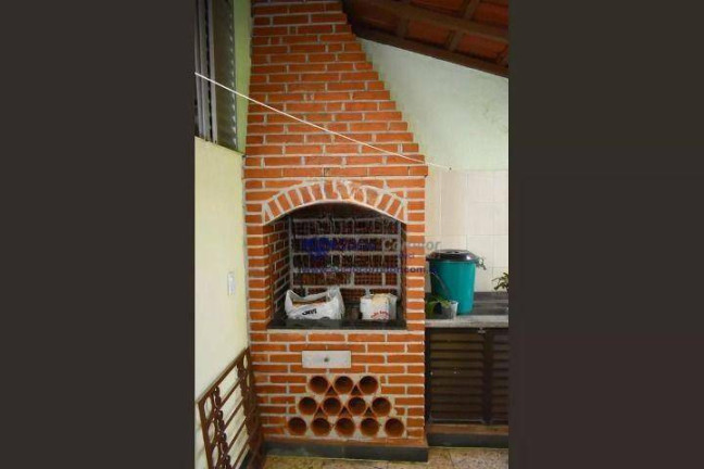 Imagem Casa com 4 Quartos à Venda, 180 m² em Jardim Guanca - São Paulo